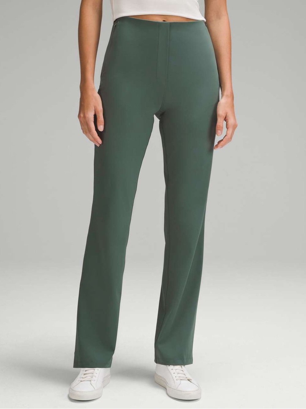 Lululemon Smooth Fit Pull-On High-Rise Pant Size 4 Green